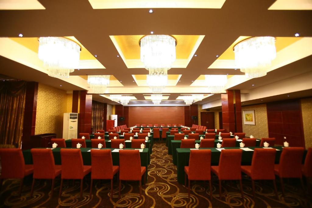 Luoyang Grand Hotel Business photo