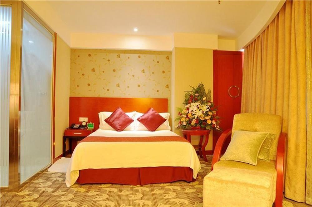 Luoyang Grand Hotel Exterior photo