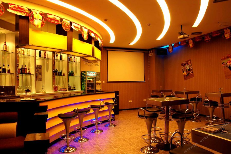 Luoyang Grand Hotel Exterior photo